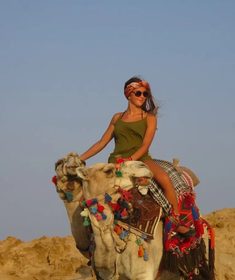 Camel riding tours in Fayoum